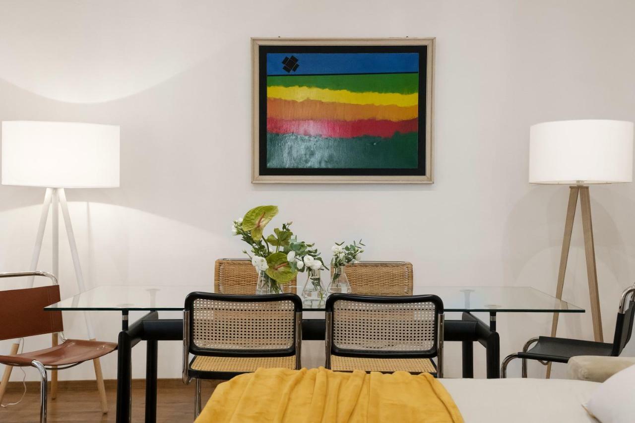Apartment New! Spanish Step Design