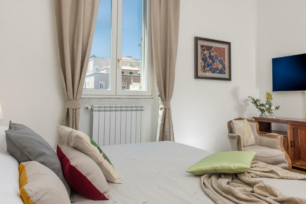 New! Spanish Step Design Apartamento *
